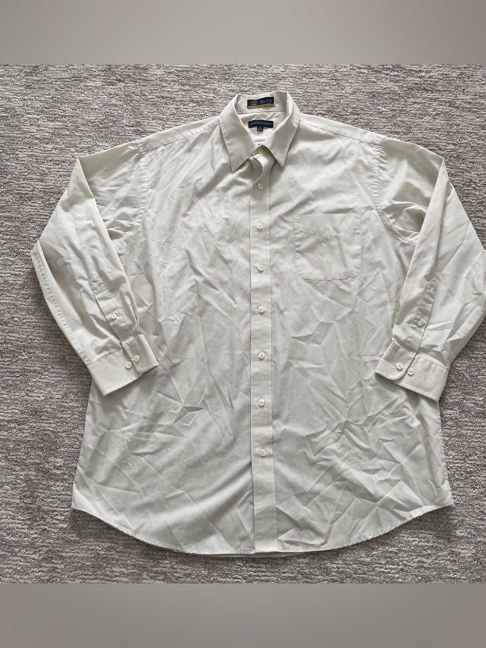 Cambridge Classics Shirt Mens Size 17 32/33 Wrinkle Resistant Cream Long Sleeve